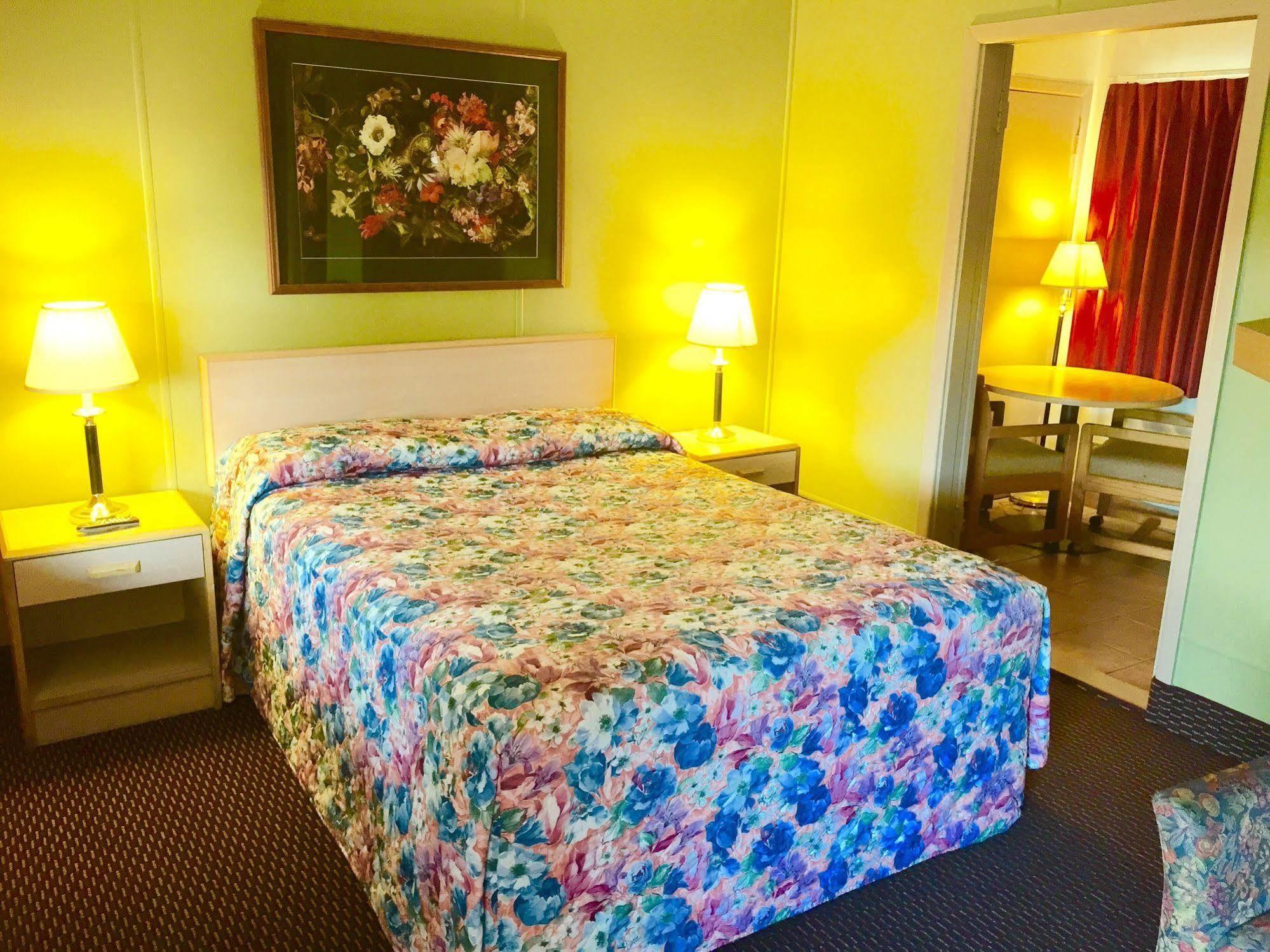 Travelers Inn Motel Σάλεμ Εξωτερικό φωτογραφία